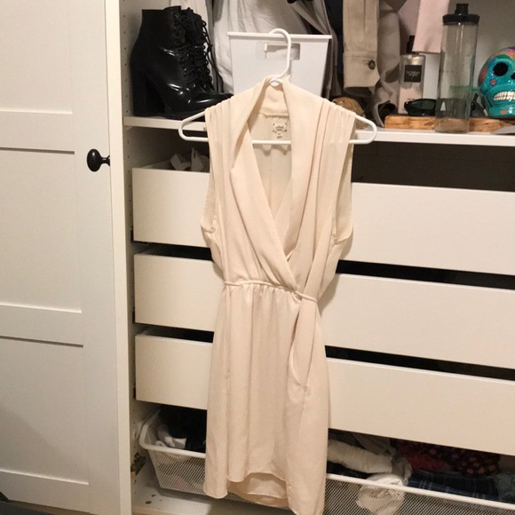 Wilfred Wrap Dress - Picture 5 of 5